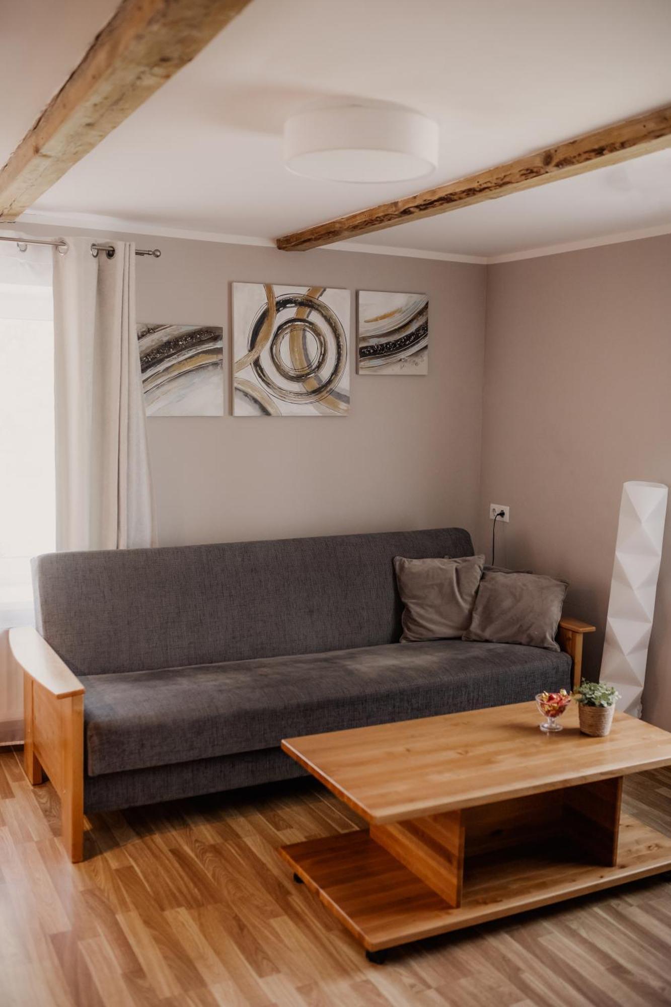 Aparthotel Saules Iela 2A Saldus Zimmer foto