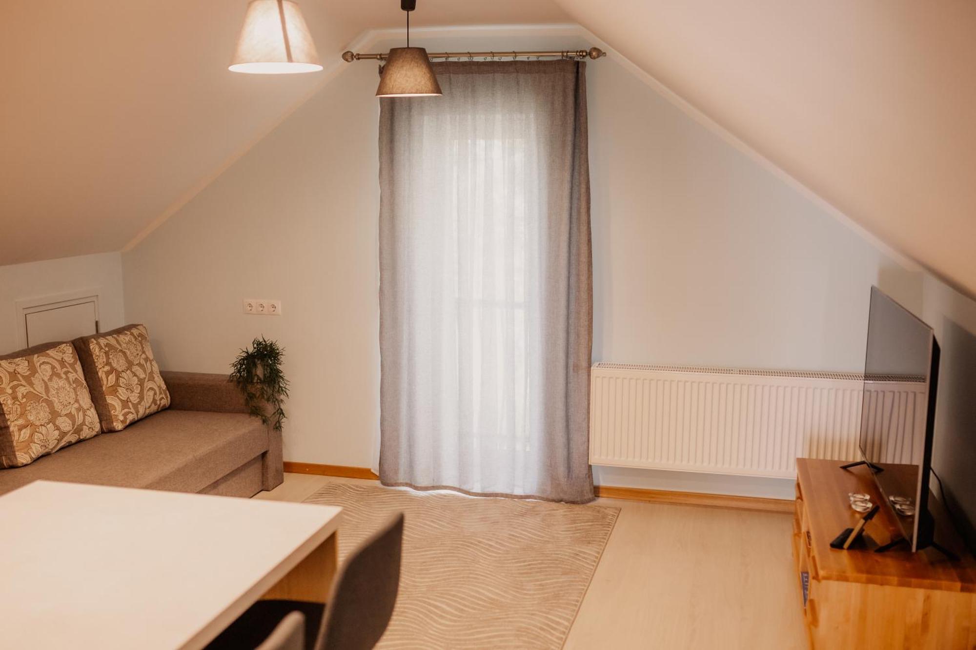 Aparthotel Saules Iela 2A Saldus Zimmer foto