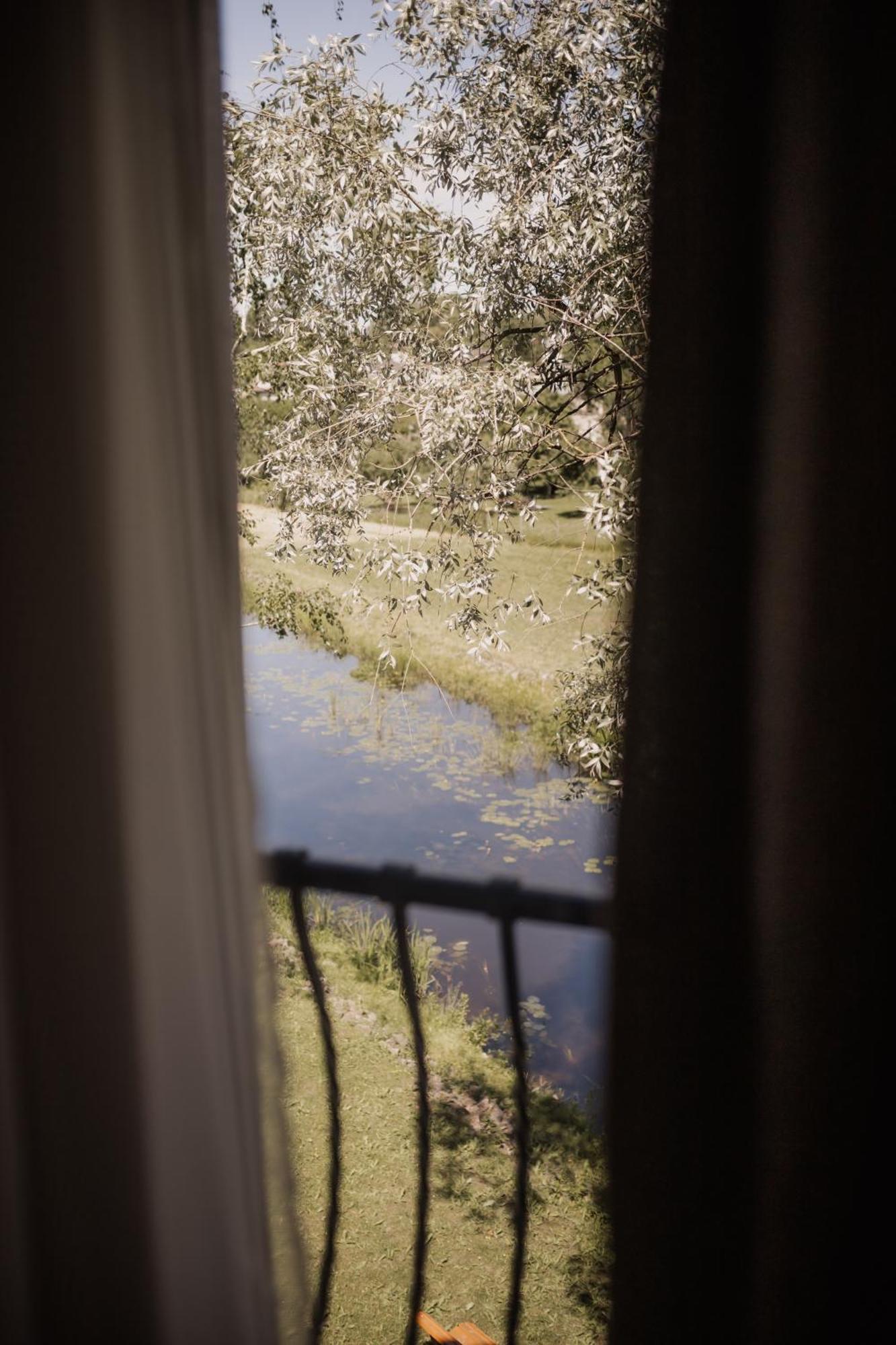 Aparthotel Saules Iela 2A Saldus Zimmer foto