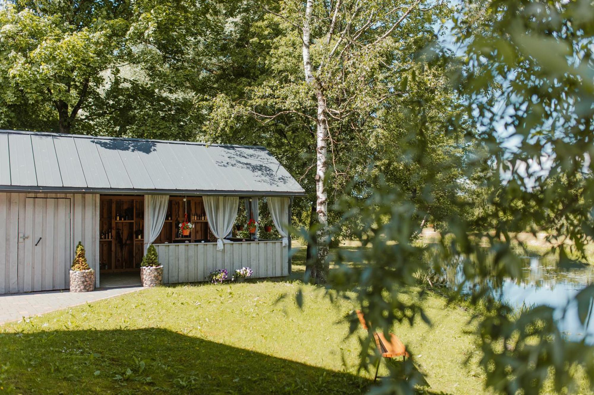Aparthotel Saules Iela 2A Saldus Exterior foto